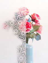 Load image into Gallery viewer, D-C-Fix 338-8037 Candice Static Cling Window Film 26" x 59"